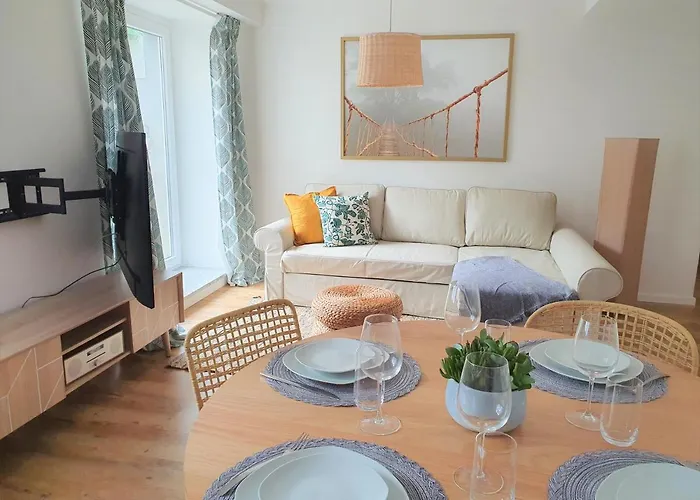 PB Ferienwohnungen - FeWo 1 - Stilvoll eingerichtetes Apartment im Herzen Senftenbergs