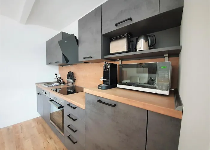 PB Ferienwohnungen - FeWo 1 - Stilvoll eingerichtetes Apartment im Herzen Senftenbergs