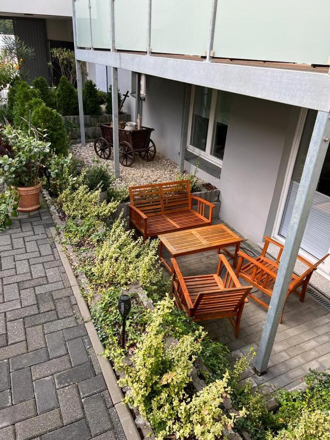 Pb - 1 - Stilvoll Eingerichtetes Im Herzen Senftenbergs Apartment *